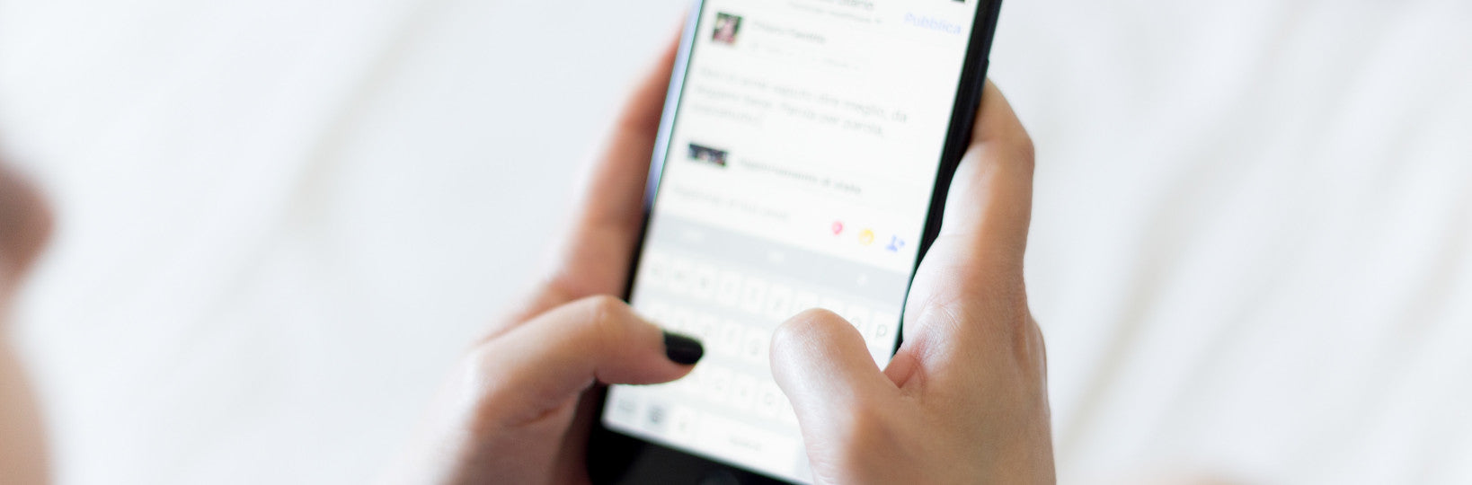 IS ALL YOUR EXTRA SCREEN TIME DAMAGING YOUR SKIN? - Jurlique US