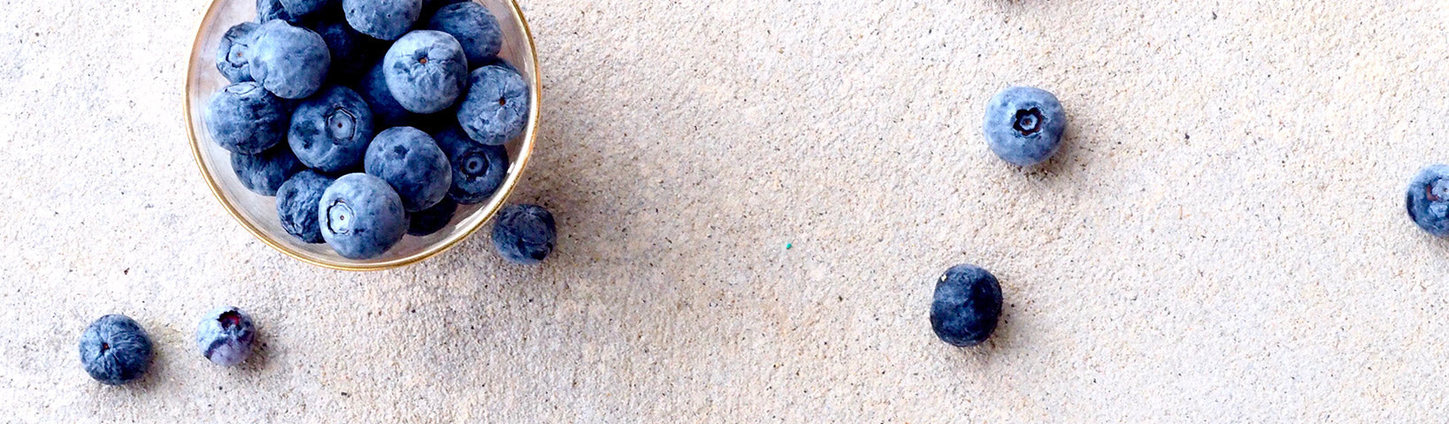 Top 5 Superfoods for Radiant Skin and Hair - Blueberries: A Skin and Hair Superfood Rich in Antioxidants