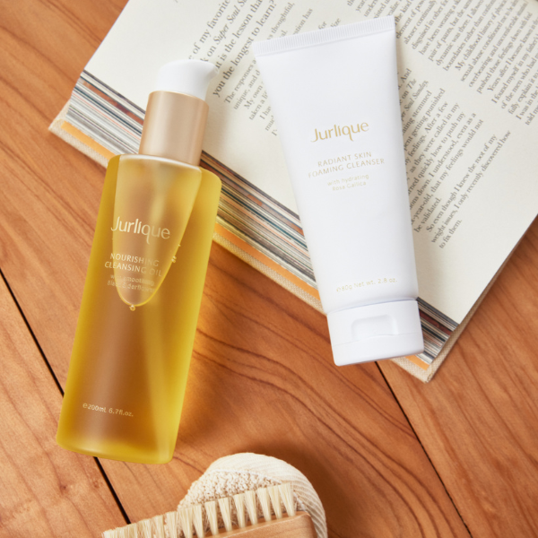 Radiant Skin Foaming Cleanser 9