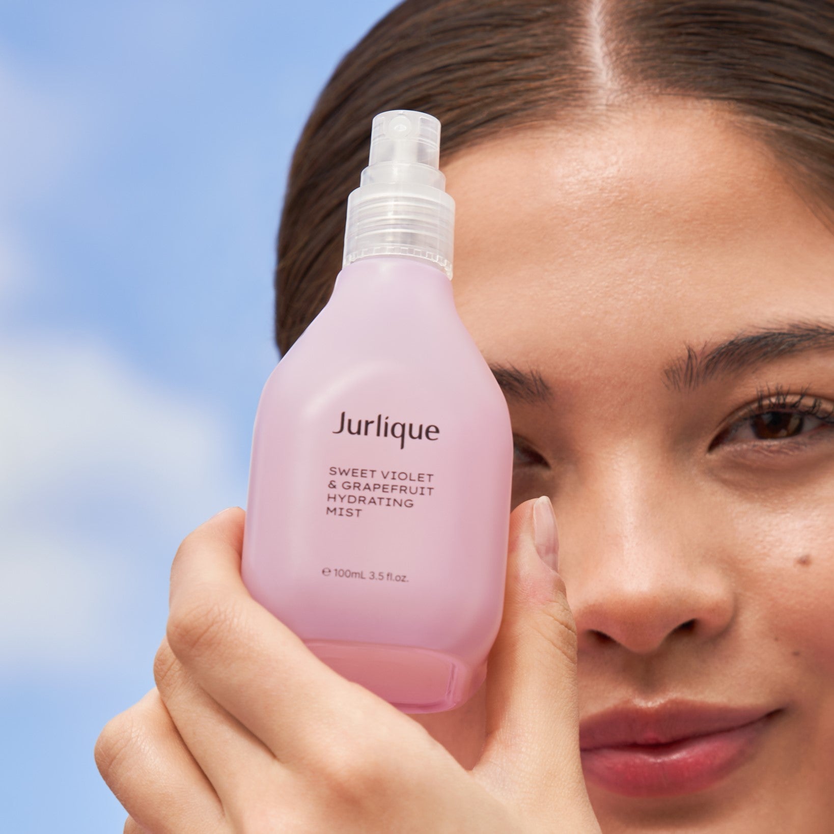 Sweet Violet & Grapefruit Hydrating Mist 4