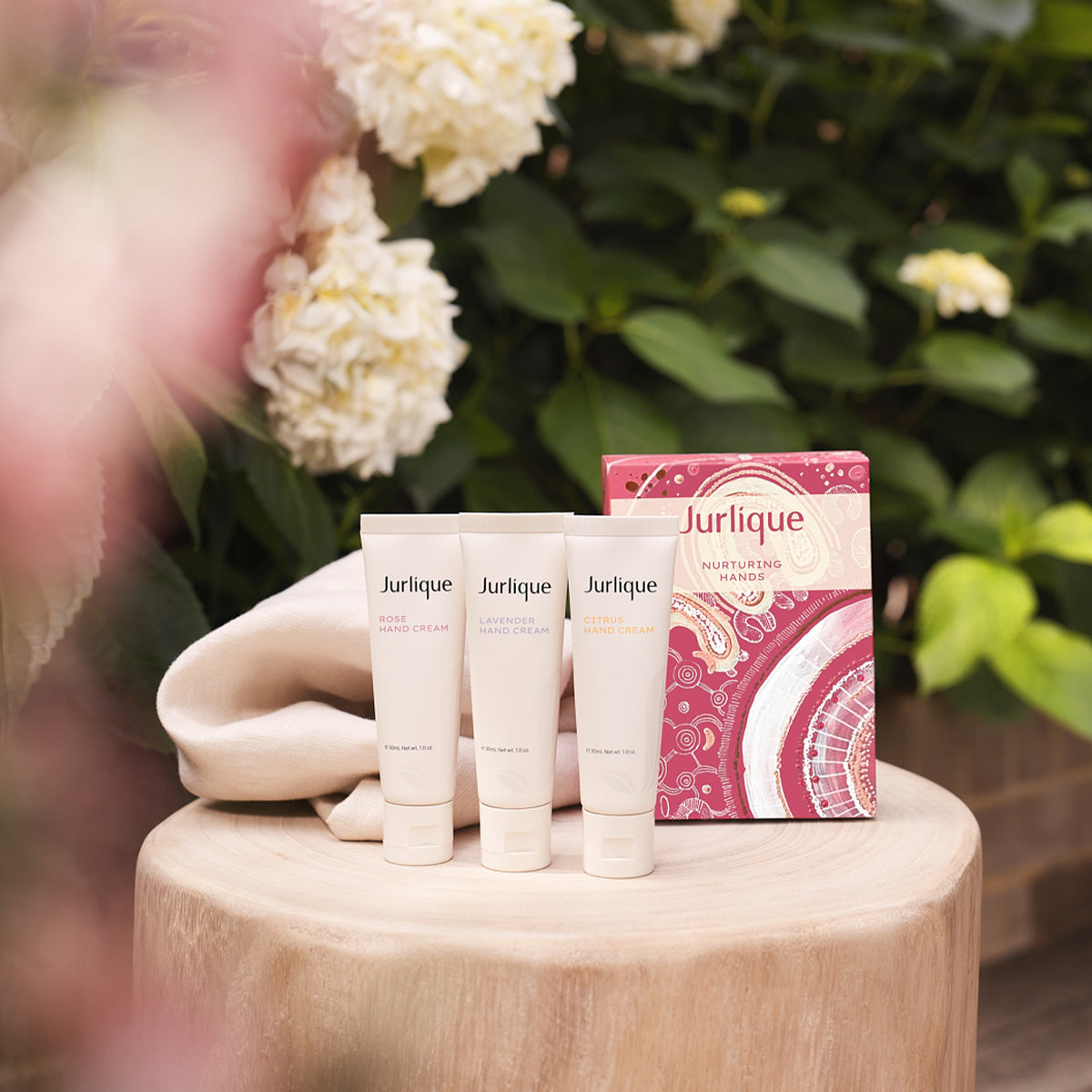 MD26_PDP_NURTURING HANDS 2